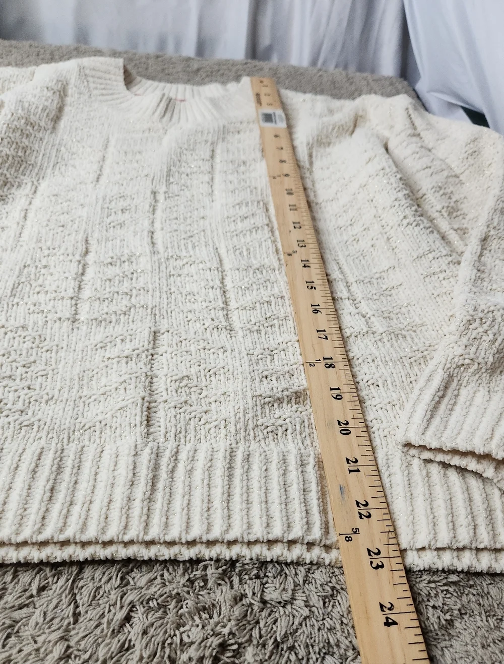 Women's Cream With Metallic Strand Pullover Long Sleeve Sweater - Weatherproof L